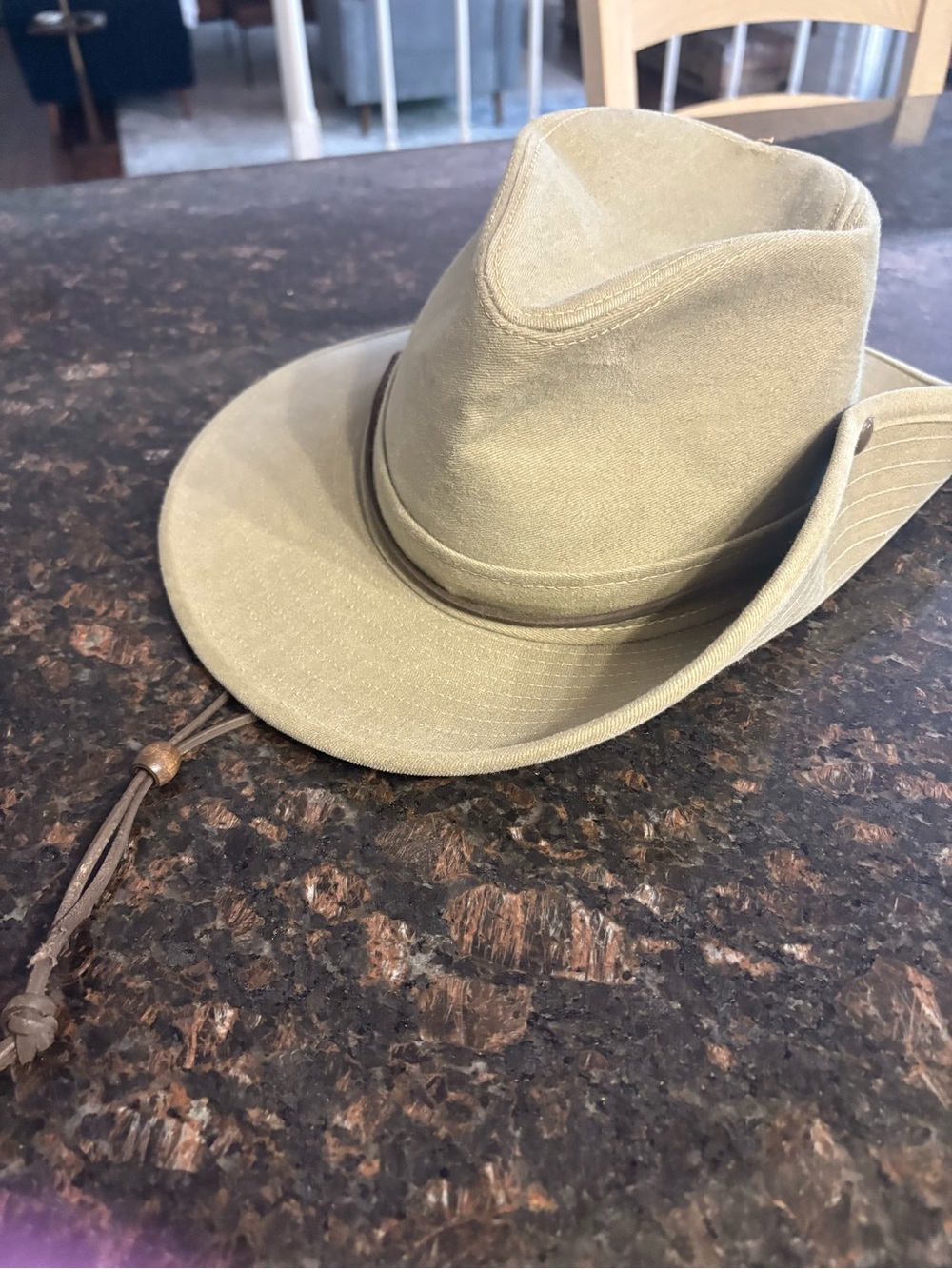 Men's Olive Wide-Brim Outdoor Aussie Hat Yellowstone National Park